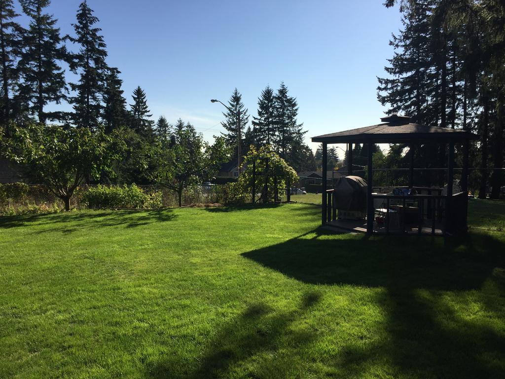 Vancouver Jenny'S Guesthouse โคควิทแลม ภายนอก รูปภาพ